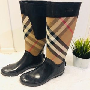 ❤️Burberry rain boots